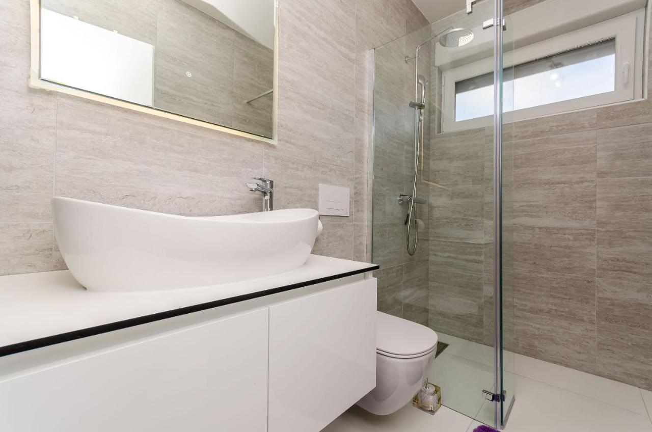 Apartment Rozalia Трогир Экстерьер фото